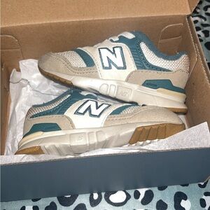 New Balance Kids Sneakers - Teal and Beige